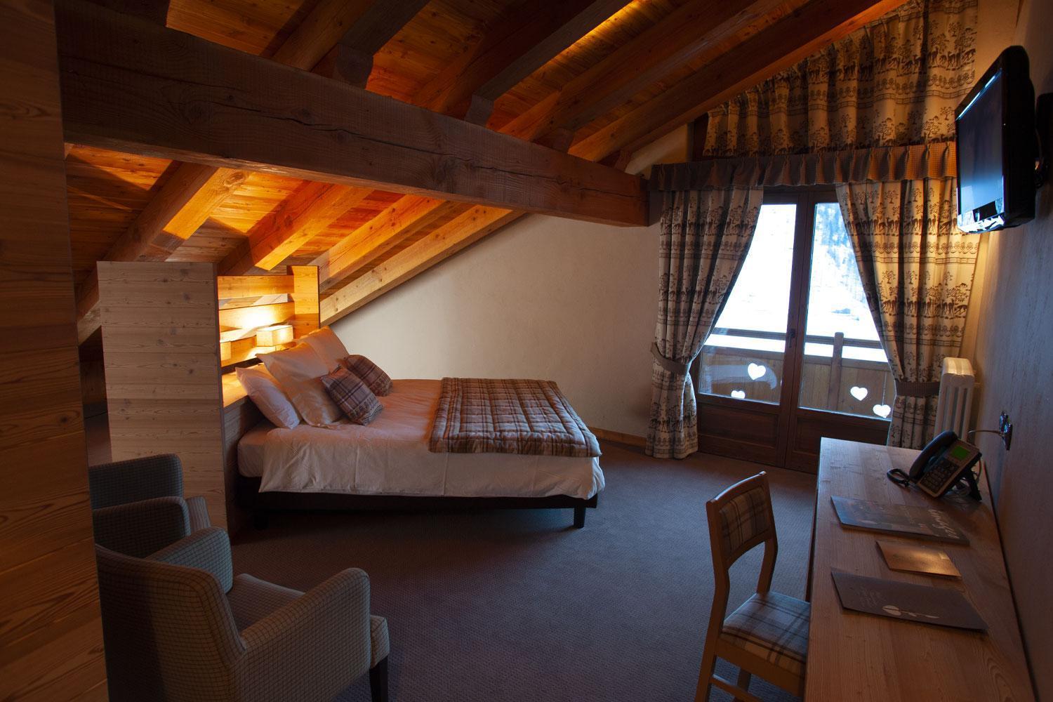 La Madonnina Del Gran Paradiso Wellness Hotel Cogne Exteriér fotografie